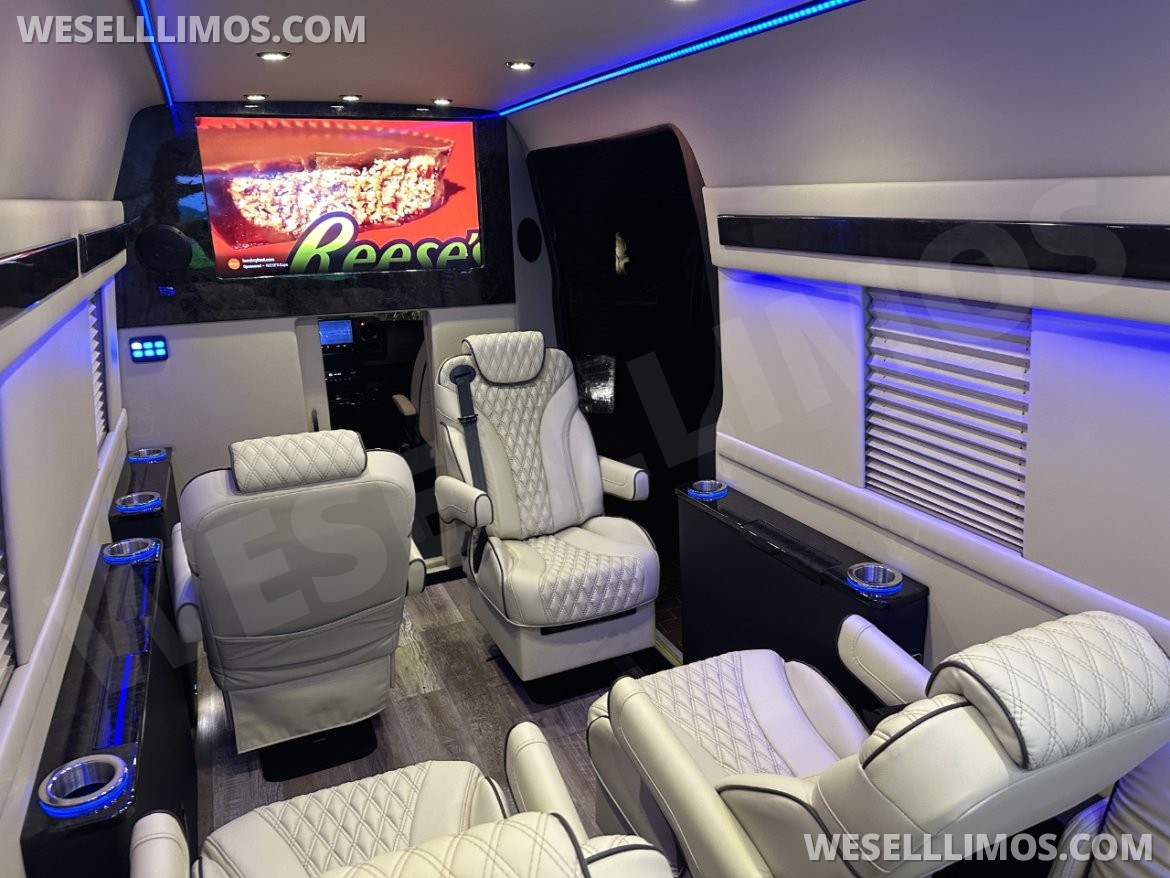 Sprinter for Sale in Elkhart, IN - Photo 9