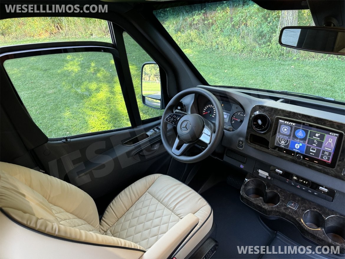 Sprinter for Sale in Elkhart, IN - Photo 16