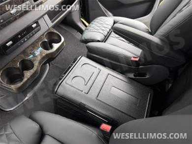 2024 AMG Trim Dreamliner Limited Edition 12 Passenger Auto Elite Mercedes-Benz Sprinter - Sprinter for Sale in Elkhart, IN - Photo 18