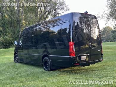 2024 AMG Trim Dreamliner Limited Edition 12 Passenger Auto Elite Mercedes-Benz Sprinter - Sprinter for Sale in Elkhart, IN - Photo 36