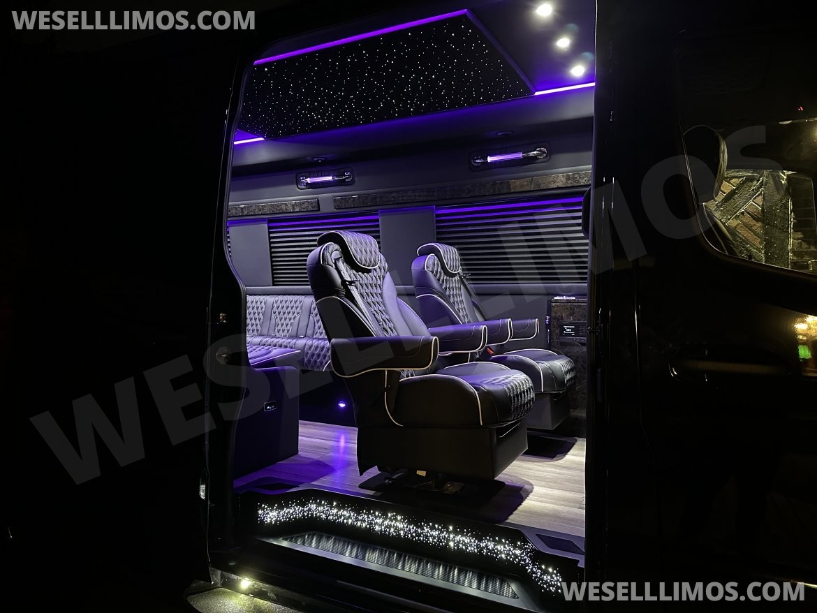 Sprinter for Sale in Elkhart, IN - Photo 3