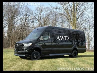 2024 Starlight Ceiling AMG Trim Elite Pullman 15 Passenger Auto Elite Mercedes-Benz Sprinter - Sprinter for Sale in Elkhart, IN - Photo 17