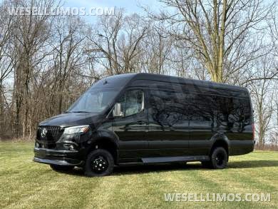 2024 Starlight Ceiling AMG Trim Elite Pullman 15 Passenger Auto Elite Mercedes-Benz Sprinter - Sprinter for Sale in Elkhart, IN - Photo 34