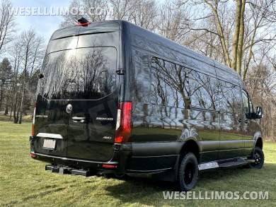 2024 Starlight Ceiling AMG Trim Elite Pullman 15 Passenger Auto Elite Mercedes-Benz Sprinter - Sprinter for Sale in Elkhart, IN - Photo 39