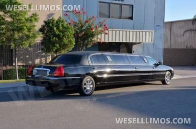 2008 Krystal Lincoln Town car Limousine - Limousine for Sale in PALM DESERT, CA - Photo 3