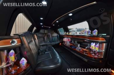 2008 Krystal Lincoln Town car Limousine - Limousine for Sale in PALM DESERT, CA - Photo 6