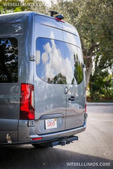 2022 Midwest Automotive Designs Mercedes-Benz 144" WB | 9-Passenger Luxury Conversion Sprinter - Sprinter for Sale in Pompano Beach, FL - Photo 4