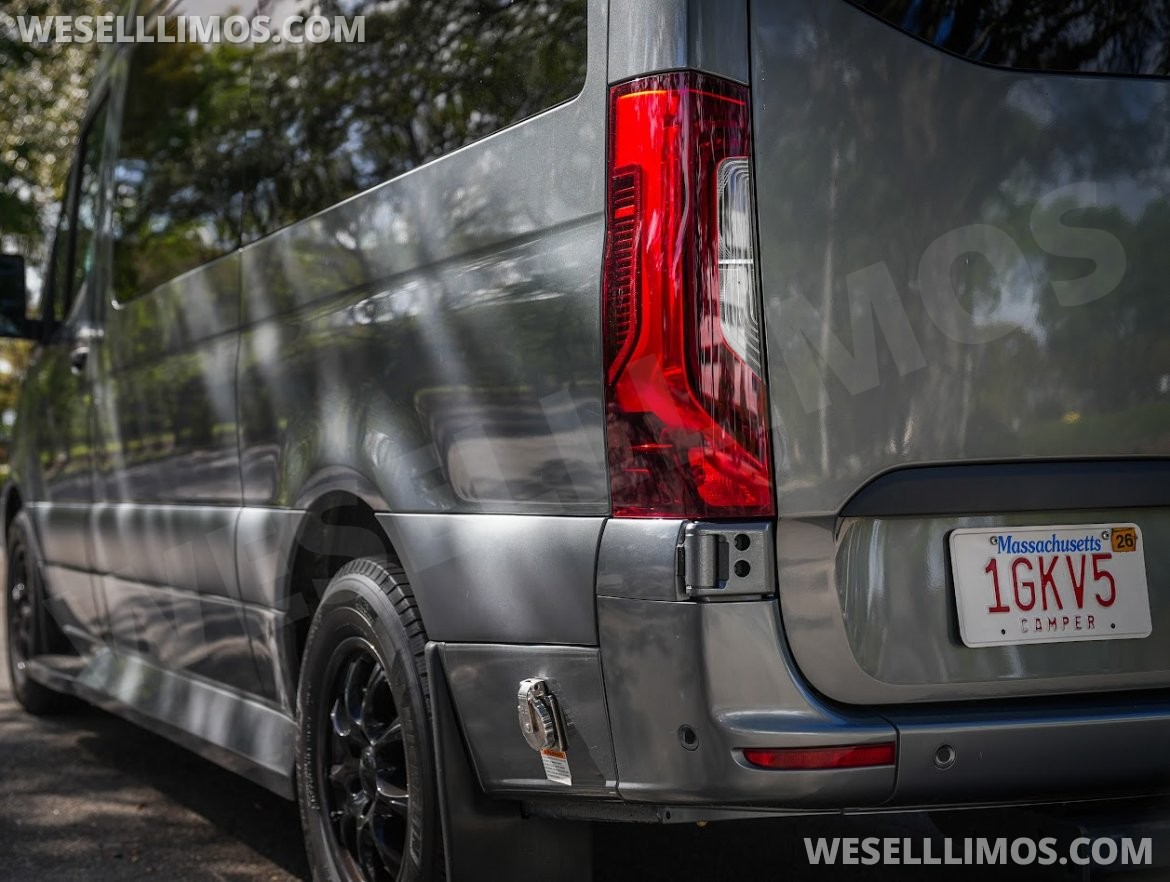 Sprinter for Sale in Pompano Beach, FL - Photo 8