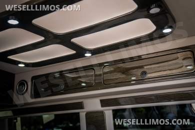 2022 Midwest Automotive Designs Mercedes-Benz 144" WB | 9-Passenger Luxury Conversion Sprinter - Sprinter for Sale in Pompano Beach, FL - Photo 16