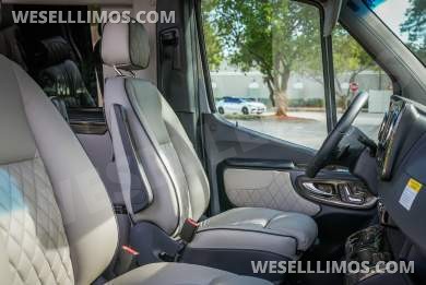 2022 Midwest Automotive Designs Mercedes-Benz 144" WB | 9-Passenger Luxury Conversion Sprinter - Sprinter for Sale in Pompano Beach, FL - Photo 19