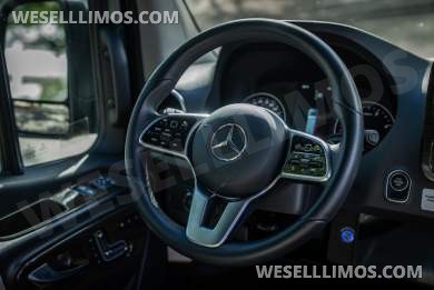 2022 Midwest Automotive Designs Mercedes-Benz 144" WB | 9-Passenger Luxury Conversion Sprinter - Sprinter for Sale in Pompano Beach, FL - Photo 21