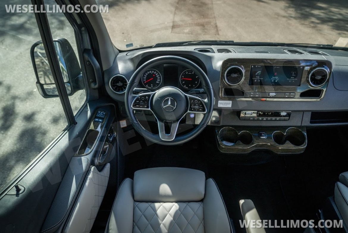 Sprinter for Sale in Pompano Beach, FL - Photo 23