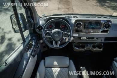 2022 Midwest Automotive Designs Mercedes-Benz 144" WB | 9-Passenger Luxury Conversion Sprinter - Sprinter for Sale in Pompano Beach, FL - Photo 23