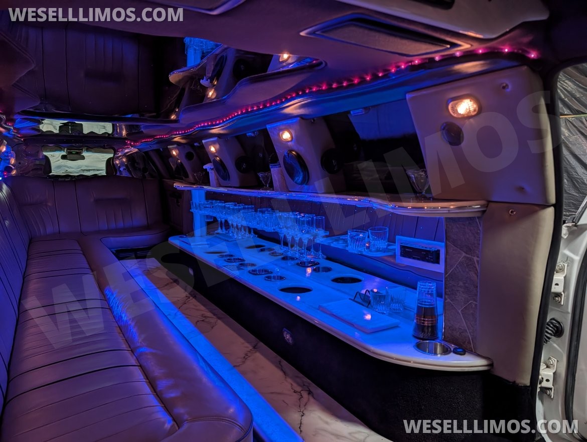 Limousine for Sale in Hazel park, MI - Photo 10