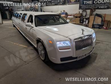 2003 Lincoln Towncar Limousine for Sale in Hazel park, MI