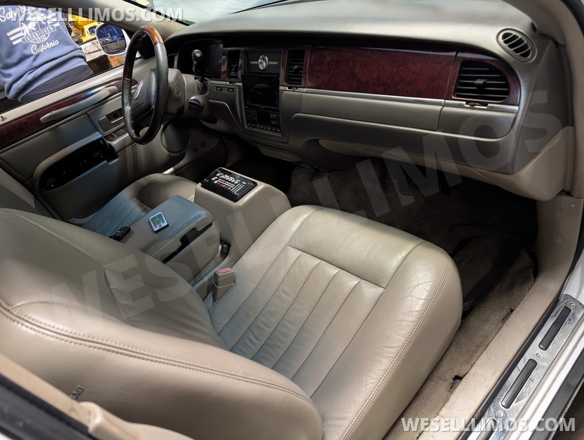 Limousine for Sale in Hazel park, MI - Photo 20