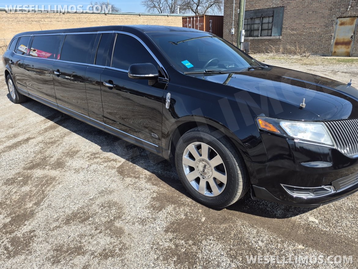 Limousine for Sale in Chicago, IL - Main Photo