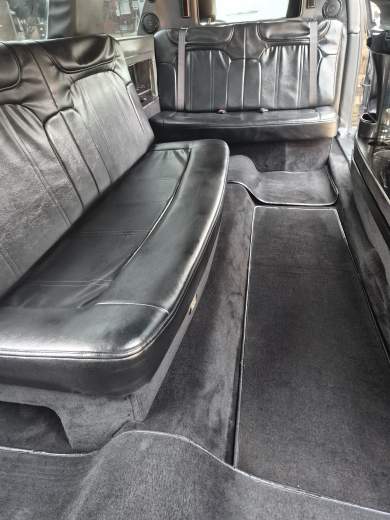 2016 Royal  Lincoln MkT Limousine - Limousine for Sale in Chicago, IL - Photo 10
