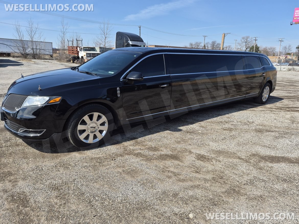 Limousine for Sale in Chicago, IL - Photo 6
