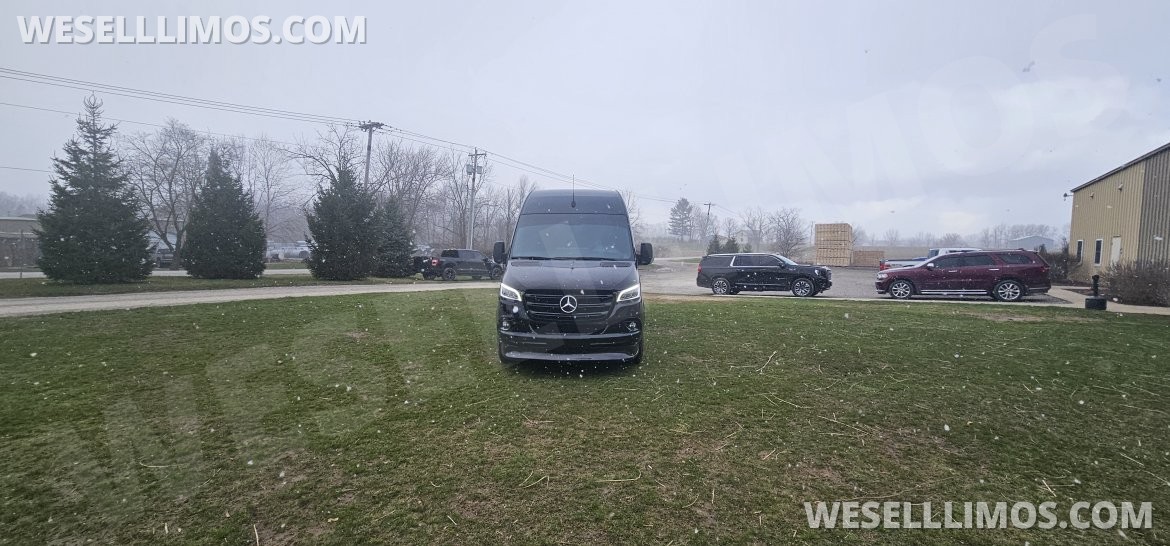 Sprinter for Sale in Spencerville, IN - Photo 3