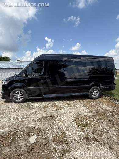 2022 Mercedes-Benz Sprinter High Roof Sprinter With Auto Elite build - Sprinter for Sale in Spencerville, IN - Photo 14