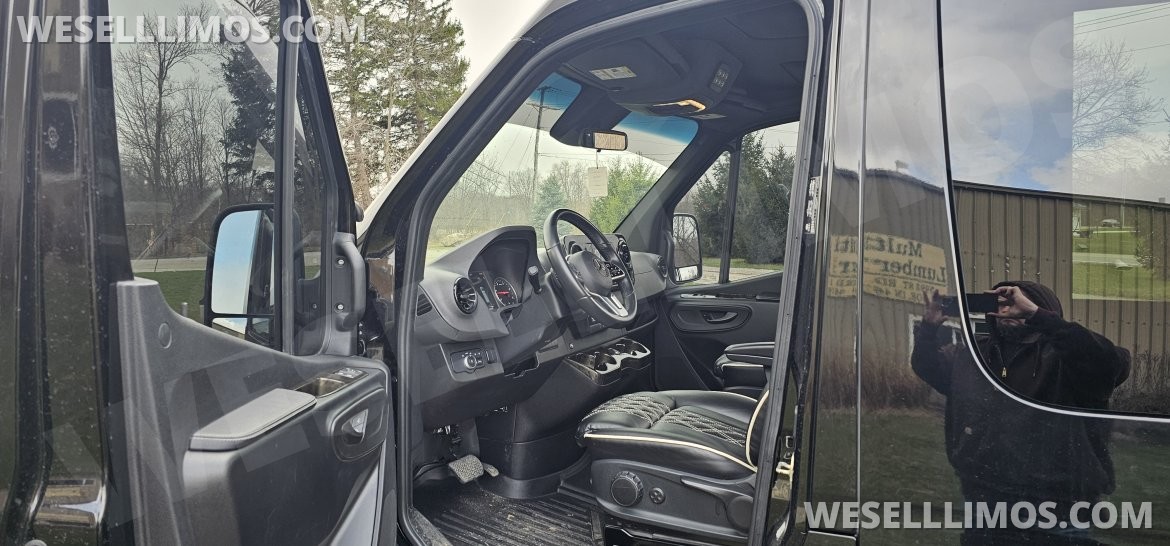 Sprinter for Sale in Spencerville, IN - Photo 17