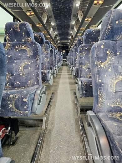2011 MCI MCI E4500 Motorcoach - Motorcoach for Sale in Ft. Collins, CO - Photo 9