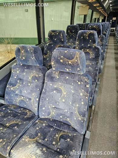 2011 MCI MCI E4500 Motorcoach - Motorcoach for Sale in Ft. Collins, CO - Photo 10
