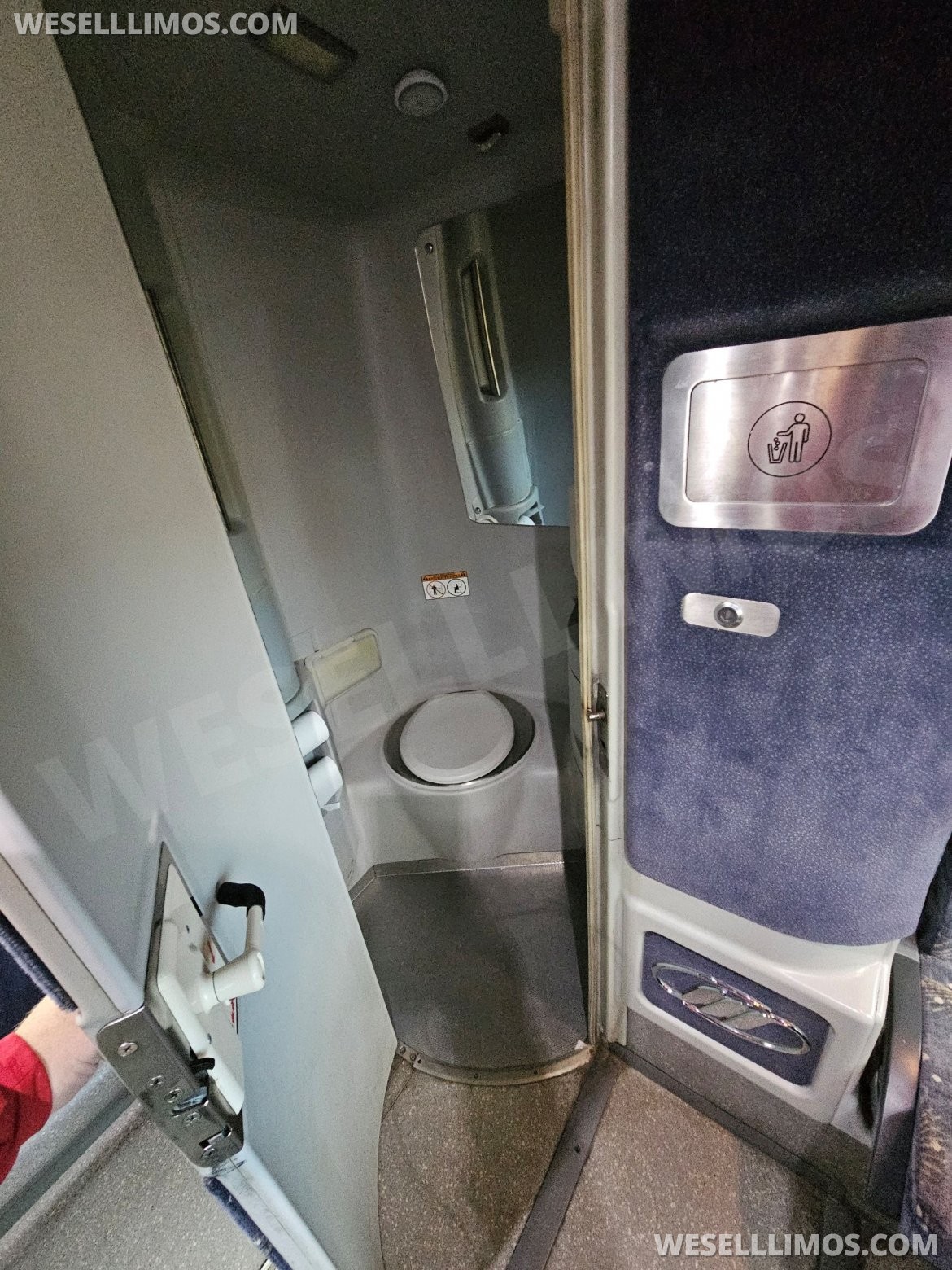 Motorcoach for Sale in Ft. Collins, CO - Photo 17