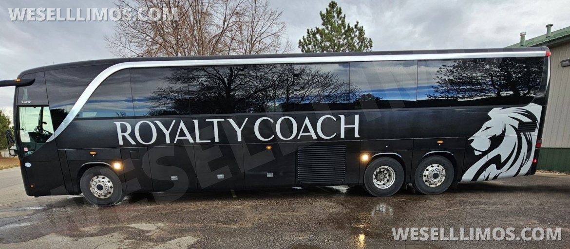 Motorcoach for Sale in Ft. Collins, CO - Photo 4