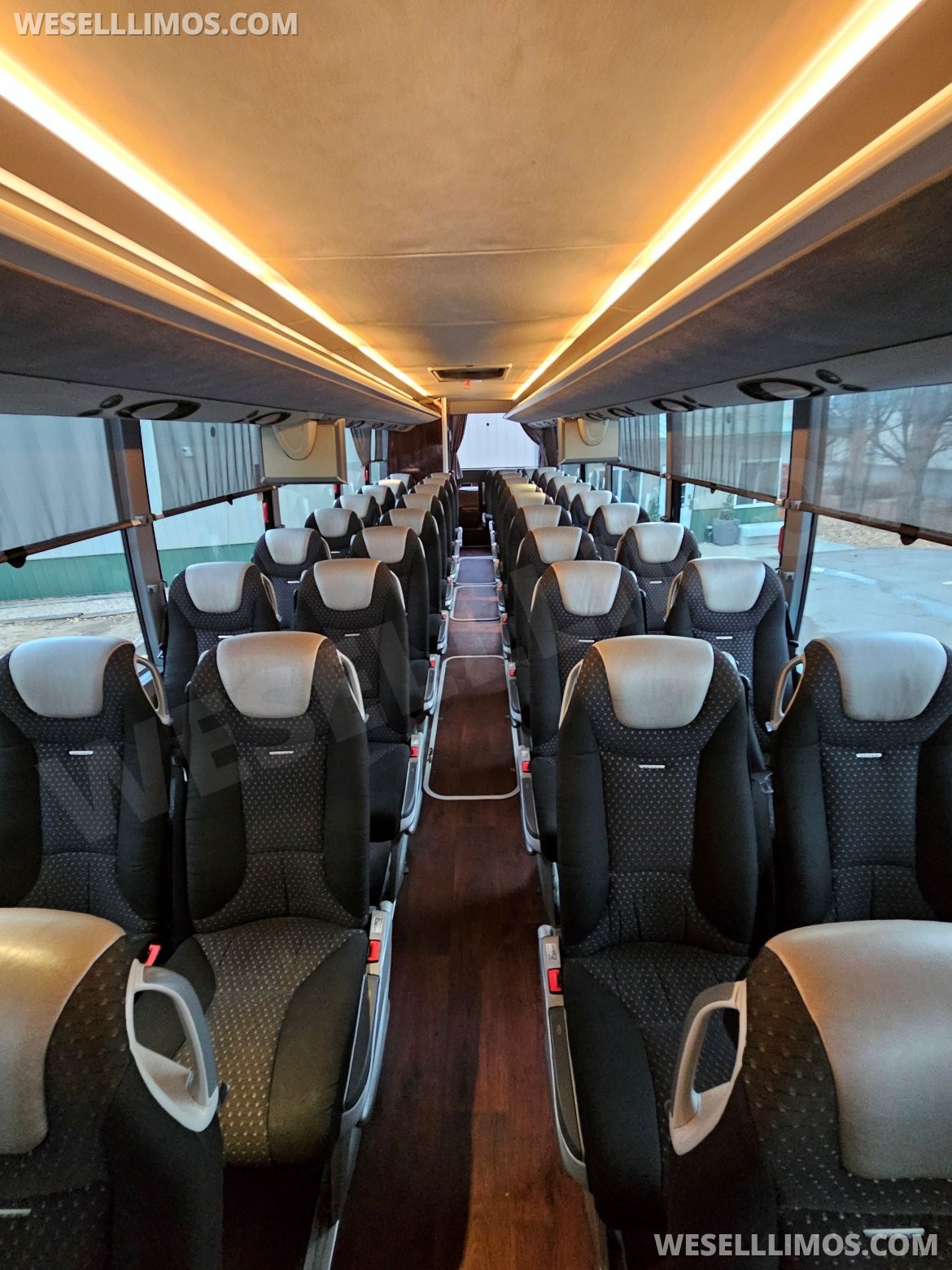 Motorcoach for Sale in Ft. Collins, CO - Photo 9