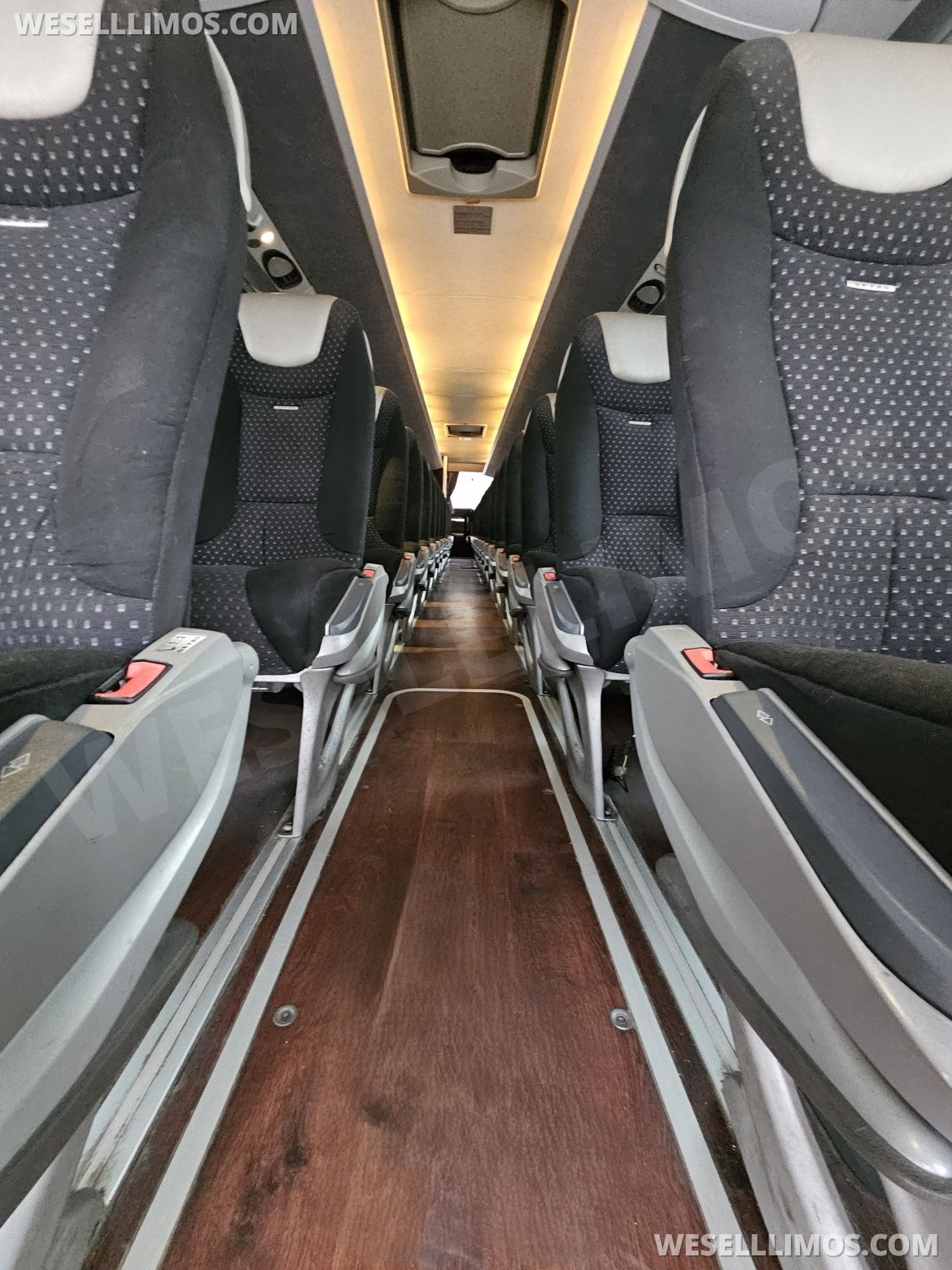 Motorcoach for Sale in Ft. Collins, CO - Photo 12