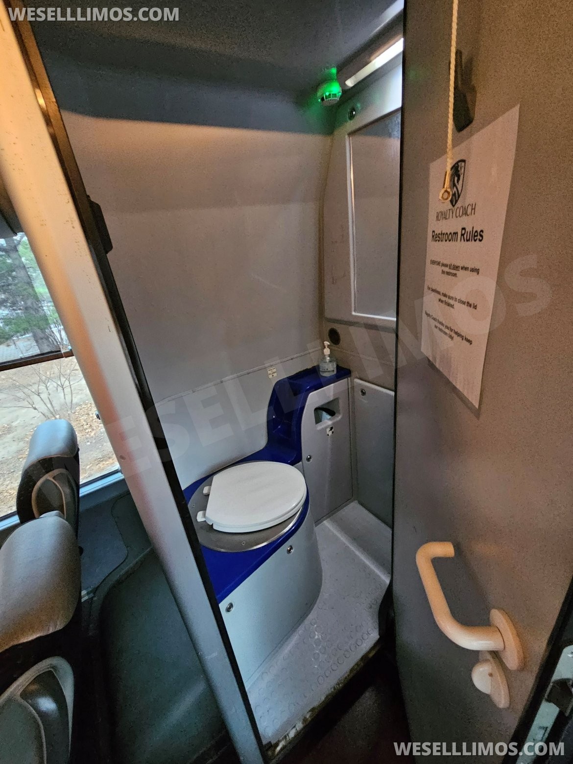 Motorcoach for Sale in Ft. Collins, CO - Photo 14