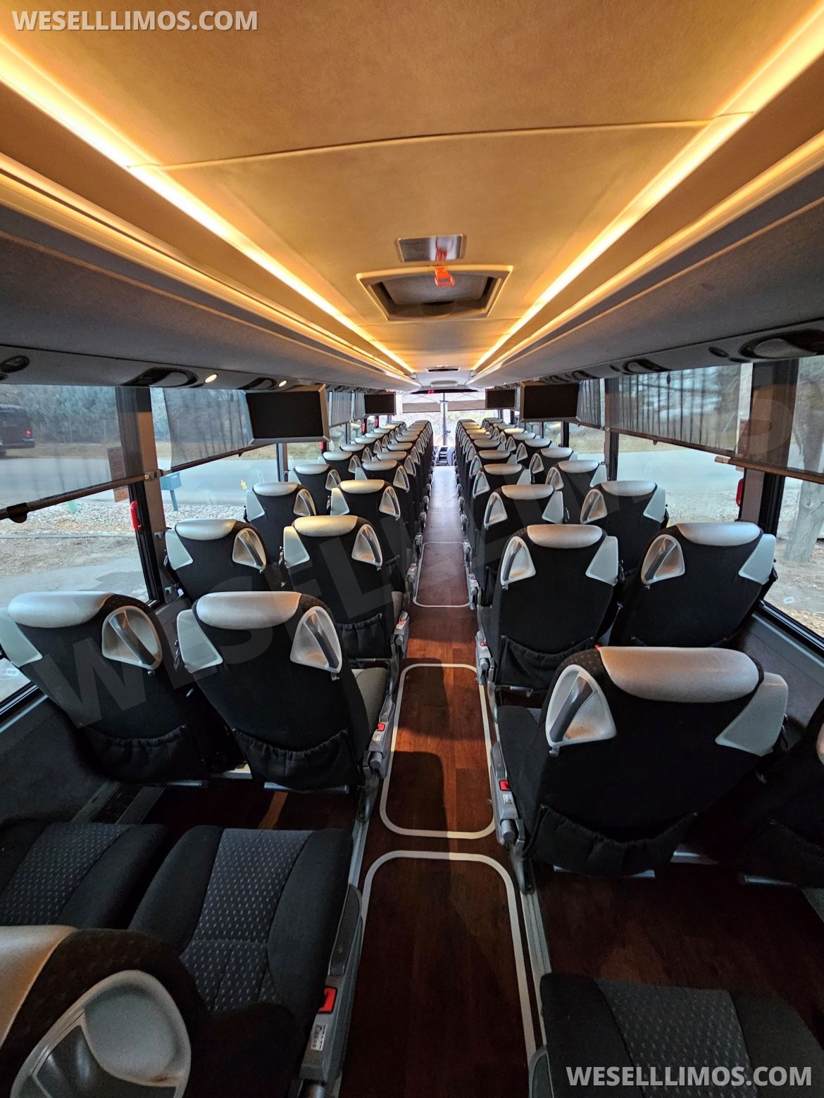 Motorcoach for Sale in Ft. Collins, CO - Photo 15