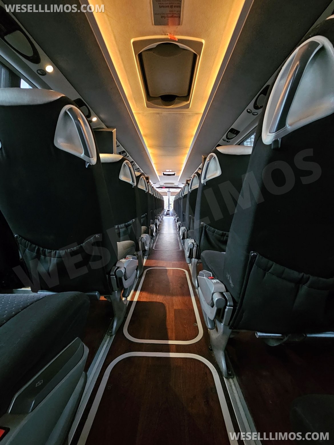 Motorcoach for Sale in Ft. Collins, CO - Photo 16