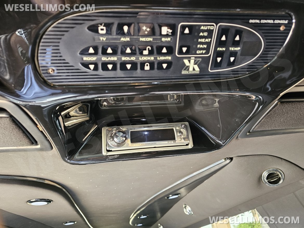 Limousine for Sale in Murrieta, CA - Photo 6