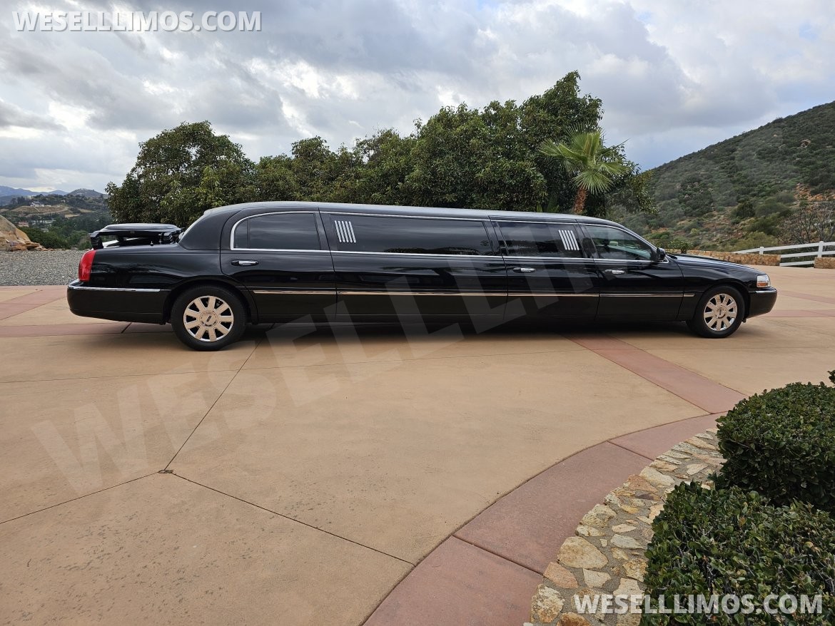Limousine for Sale in Murrieta, CA - Main Photo