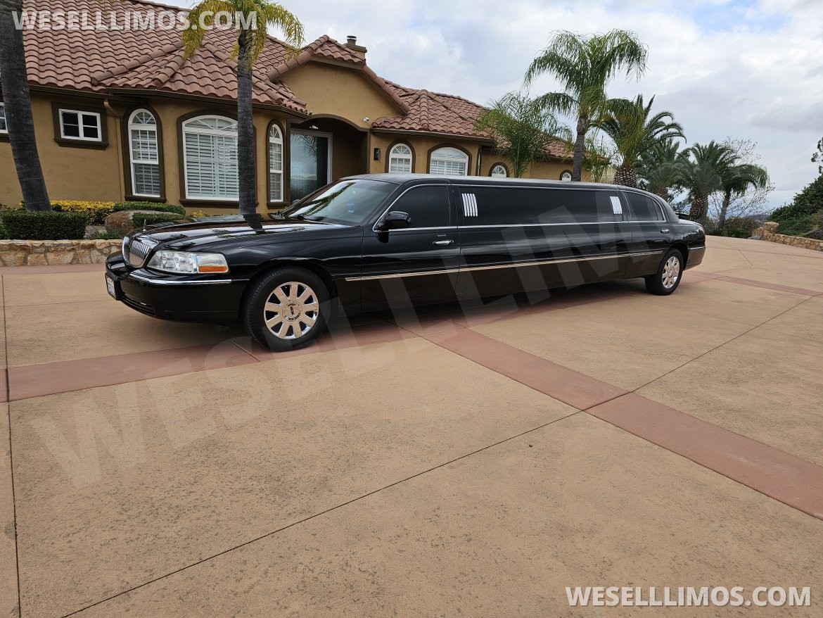 Limousine for Sale in Murrieta, CA - Photo 2
