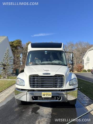 2019 Grech Motor GM40 36 Seat Shuttle Bus - Freightliner M2 - Shuttle Bus for Sale in Monroe, NJ - Photo 4
