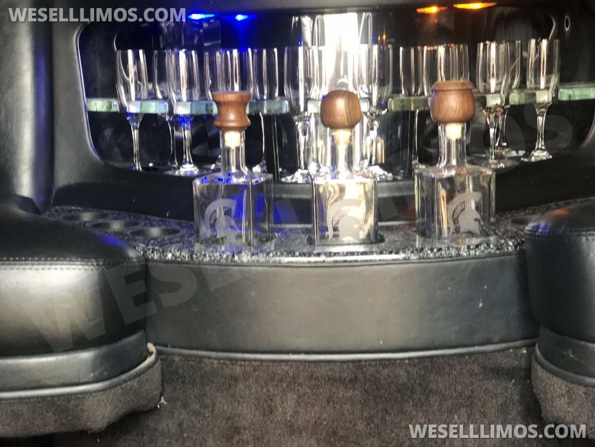 Limo Bus for Sale in Pulaski, PA - Photo 6
