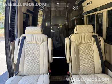 2023 Midwest Design Mercedes-Benz 2500 Sprinter - Sprinter for Sale in San Jose, CA - Photo 11