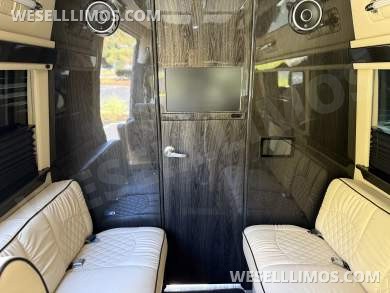 2023 Midwest Design Mercedes-Benz 2500 Sprinter - Sprinter for Sale in San Jose, CA - Photo 12