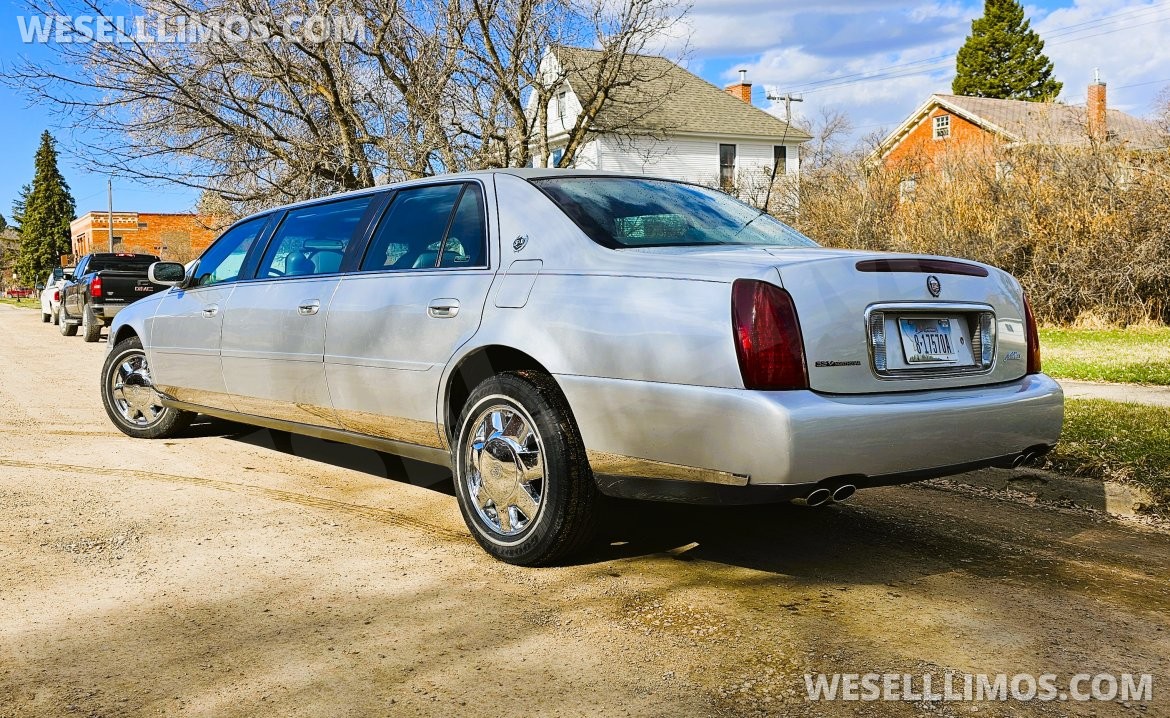 Limousine for Sale in Lewistown, MT - Photo 4