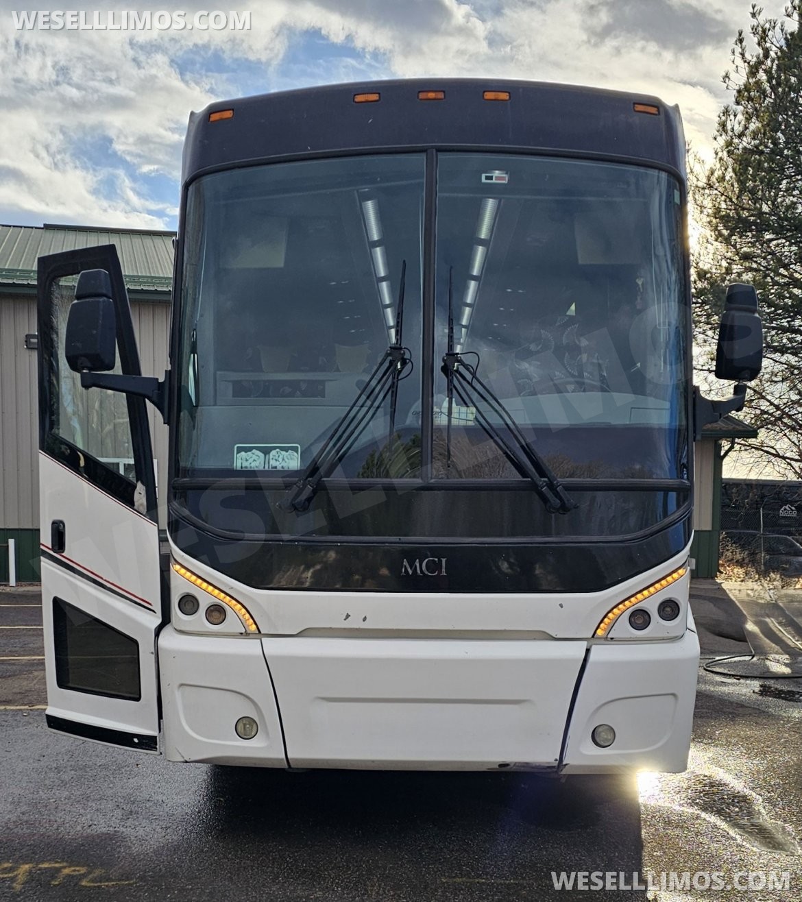 Motorcoach for Sale in Ft. Collins, CO - Photo 3