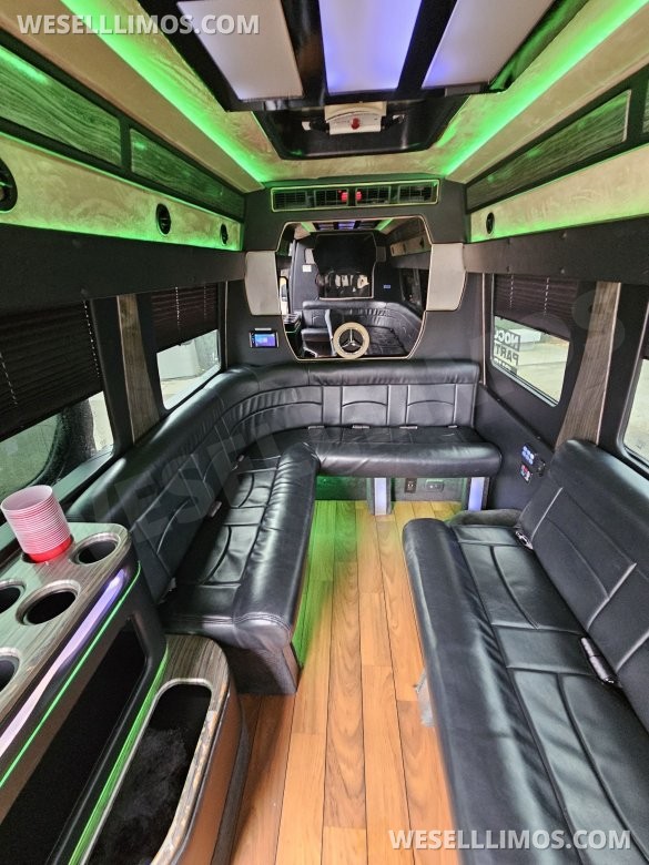 2016 Mercedes-Benz 3500 Sprinter for Sale in Ft. Collins, CO - Photo 2