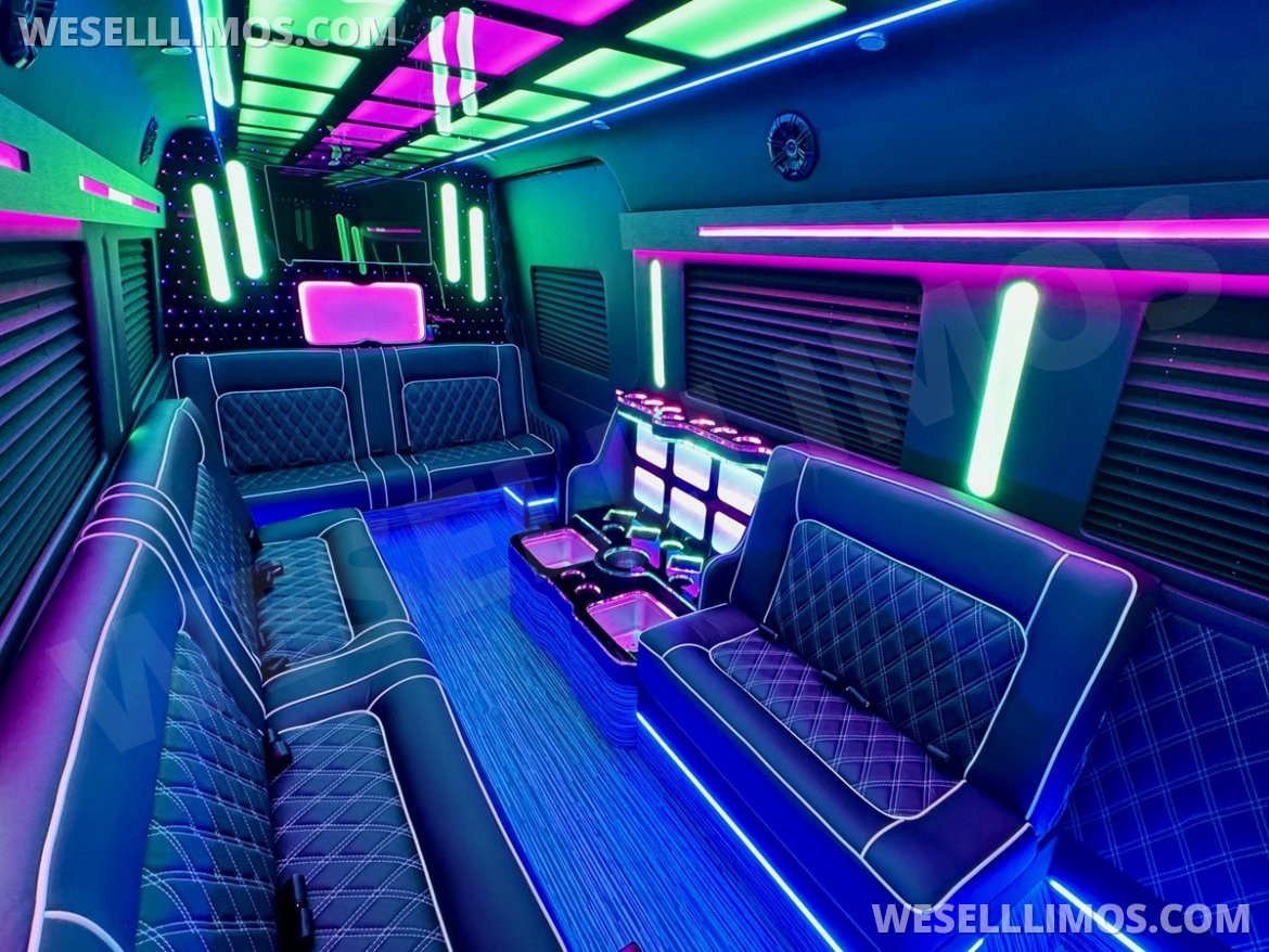 Limo Bus for Sale in Erie, PA - Photo 3