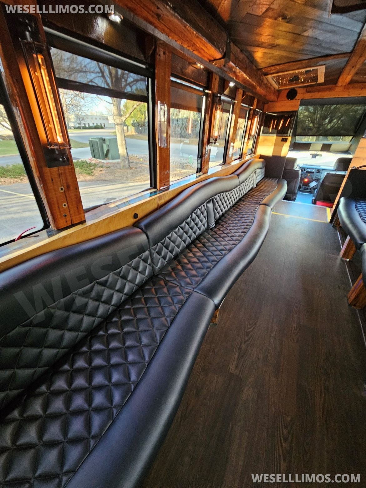 Limo Bus for Sale in Ft. Collins, CO - Photo 9