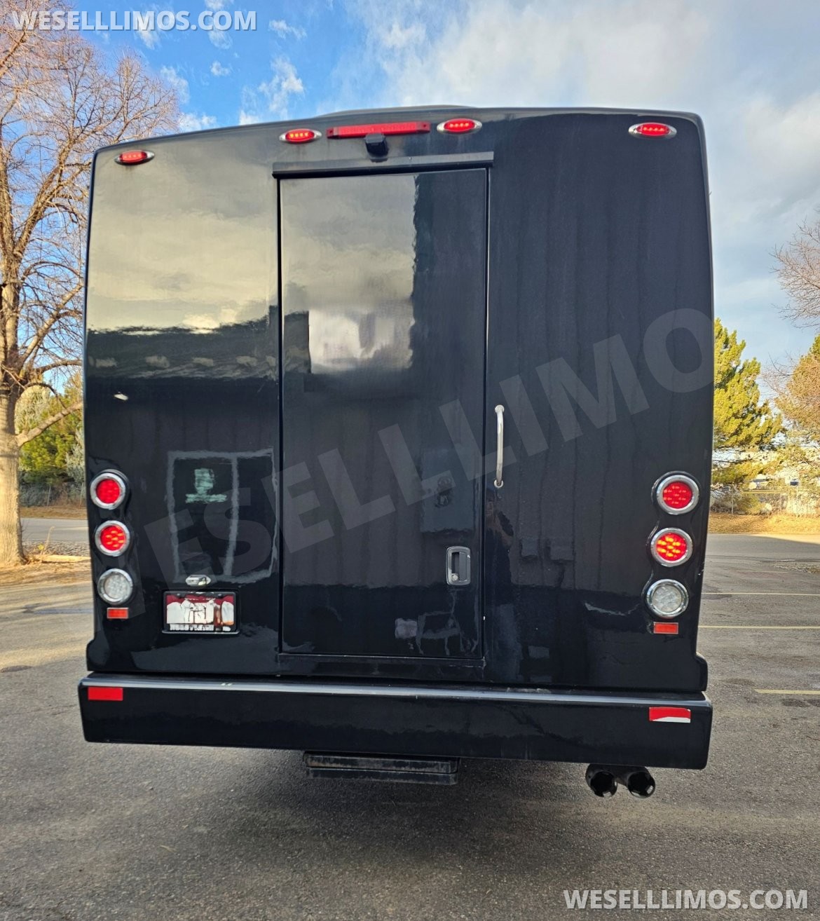 Limo Bus for Sale in Ft. Collins, CO - Photo 18