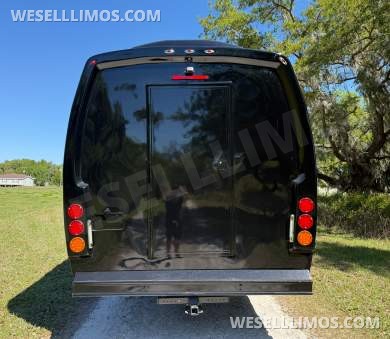 2017 Ksir Ford F550 Executive Shuttle - Executive Shuttle for Sale in Orlando, FL - Photo 6