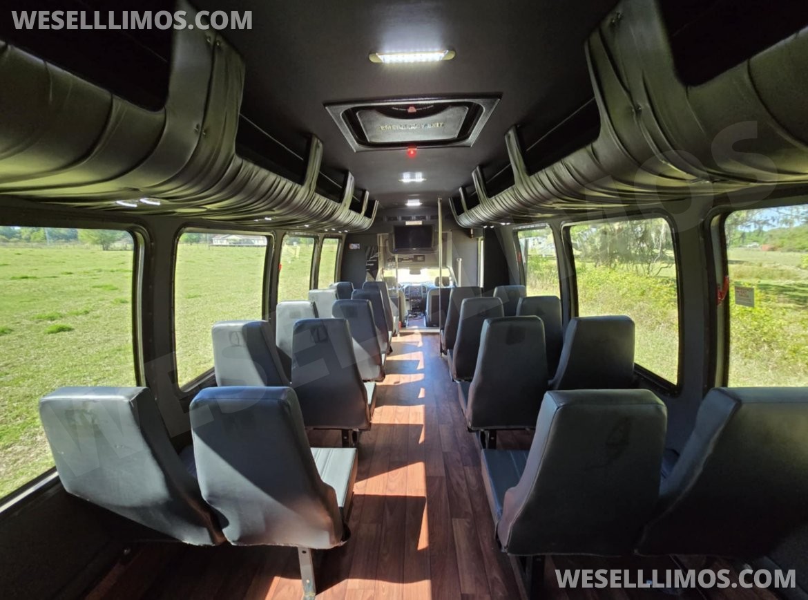 Executive Shuttle for Sale in Orlando, FL - Photo 13